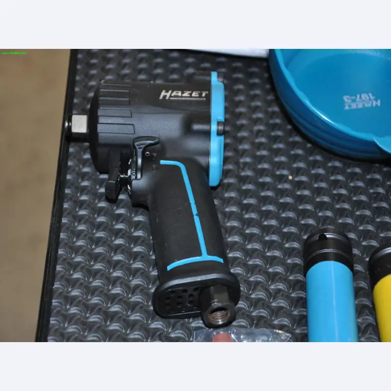 Machines, tools, merchandise / workshop equipment of the automobile sector / <br>tyre service-1